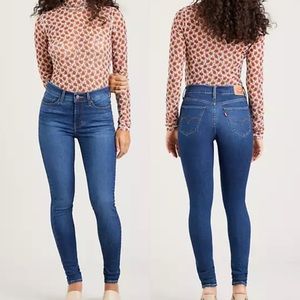 Levi’s 310 Shaping Super Skinny Jeans